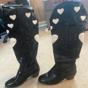 NWB copy of city boots heart cowboy boots